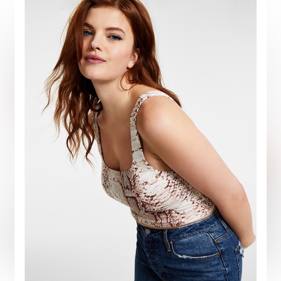 NWT Bar III Women's Cropped Printed Tank Top Snake Pyth - Picture 3 of 3